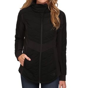 The North Face Black Pseudio Jacket / Size Small